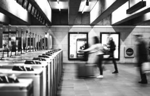不動産一括査定で駅遠い物件を高く売る方法は？